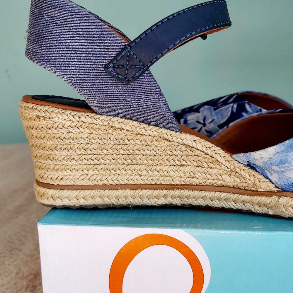 Baretraps Ocean In Hawaii Women's Size 9 Blue Wedge Espadrille Shoes - Picture 5 of 15